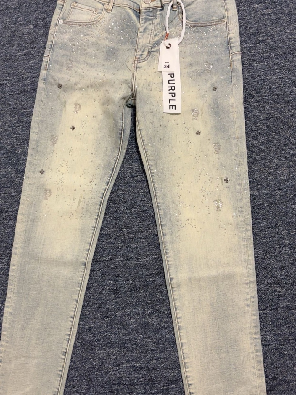 Men’s  Light Wash Embellished Skinny Jeans -